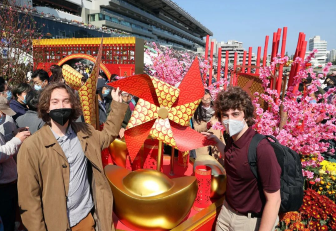 跑马地今晚,举行本季最,后一赛日赛,香港赛马会主页,赛程安排,赛果查询,马匹资料,比赛分析